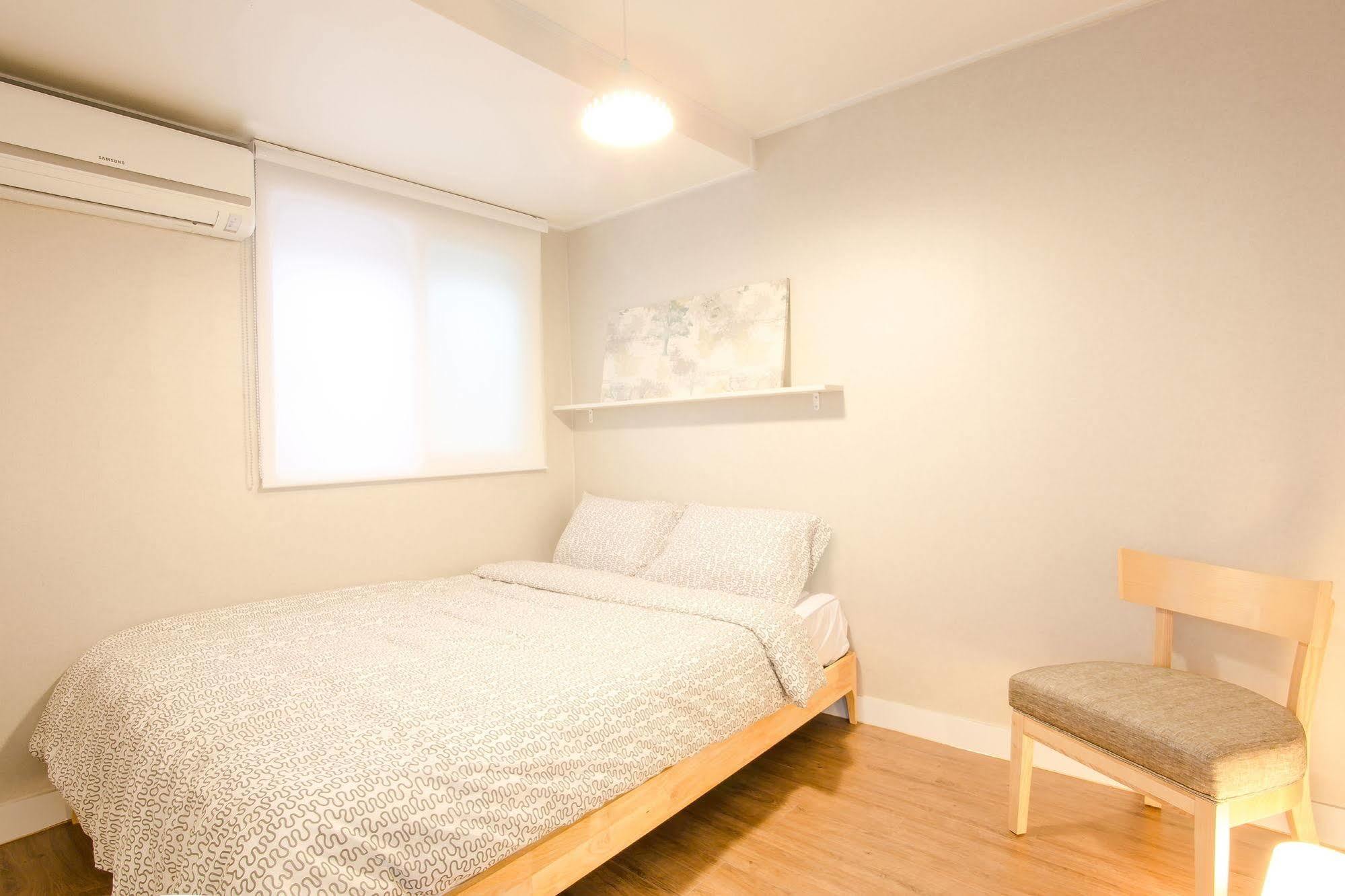 Hostel Vanilla 2 Dongdaemun Сеул Экстерьер фото